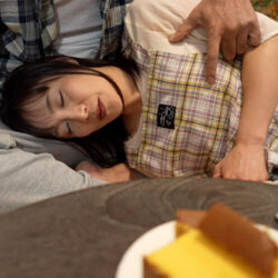 素人の縛り生中出し【敏感イキ狂い痙攣妻編】お隣の優しい奥さんが料理のお裾分けをくれたので、カラダも一緒に食べてあげました。 平岡里枝子 【画像＋動画】
