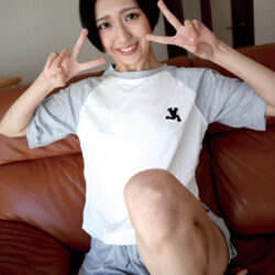激ナマイキ妻NTR！ 絶対に堕ちないハズの…甘えんぼのくせにちょっと暴力的な嫁が、先輩のアクメ玩具に調教された動画！ 【画像＋動画】